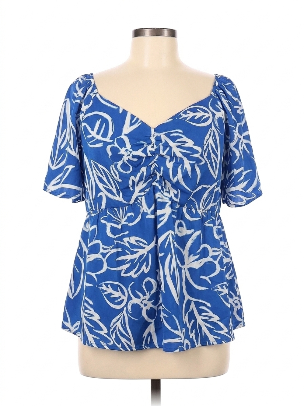 NEW SKIES ARE BLUE plus size square neck print in blue white